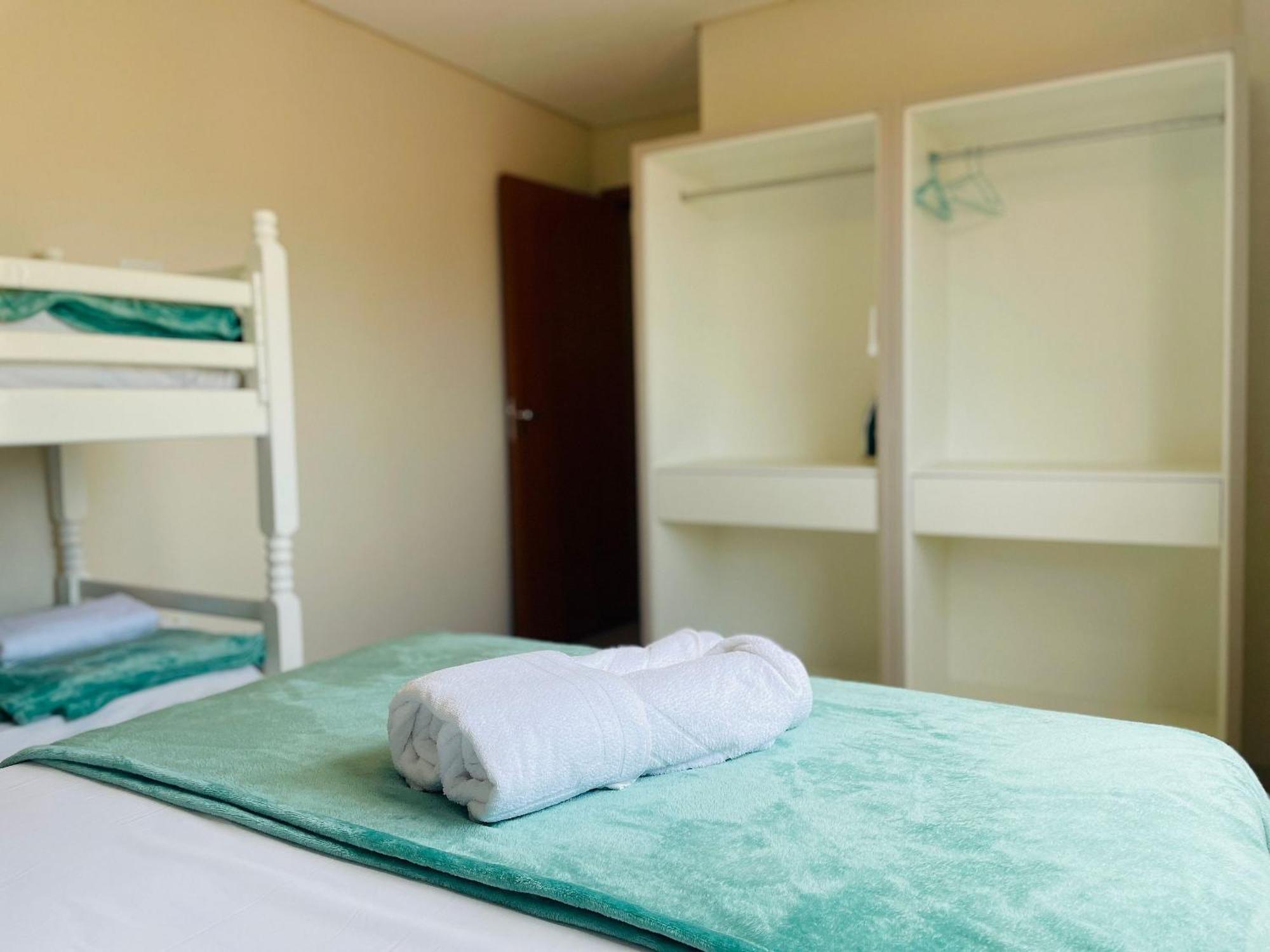 Residencial Maria Julia - Econômicos Com A Estrutura De Apartamento Bombinhas